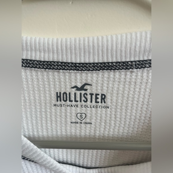Hollister Striped Sweater Size Small - Picture 4 of 4